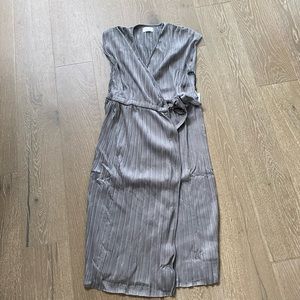 Paper Label Mimi pleated wrap dress